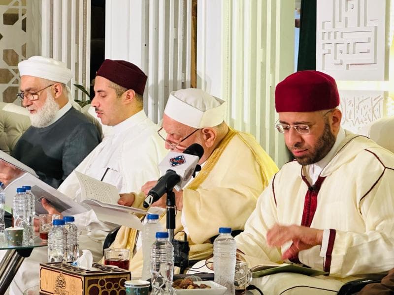 البيت المحمدي يعقد مجلس قراءة وإسناد بحضور الشيخ جابر بغدادي